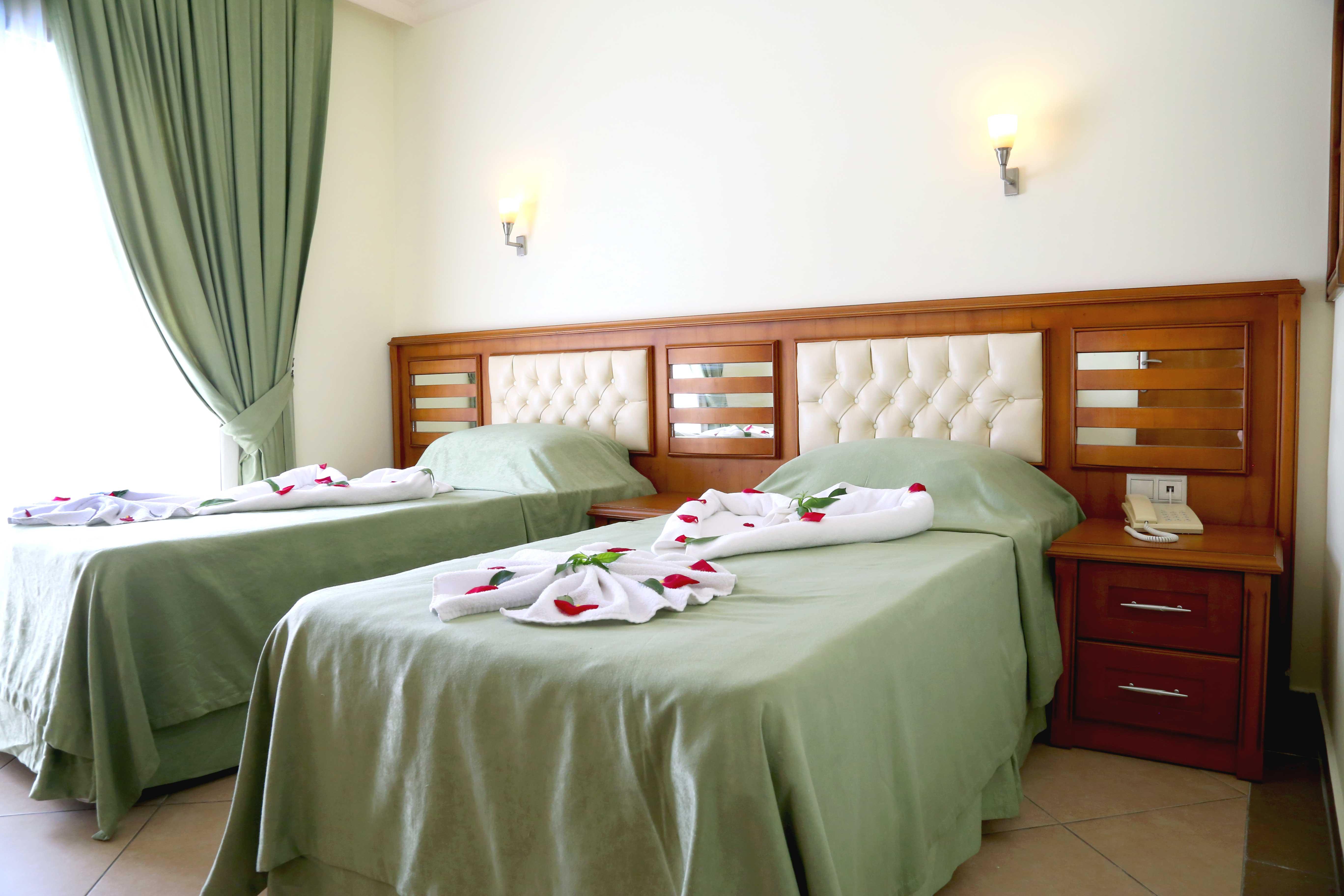 Club Karakas Apart Otel Marmaris Extérieur photo