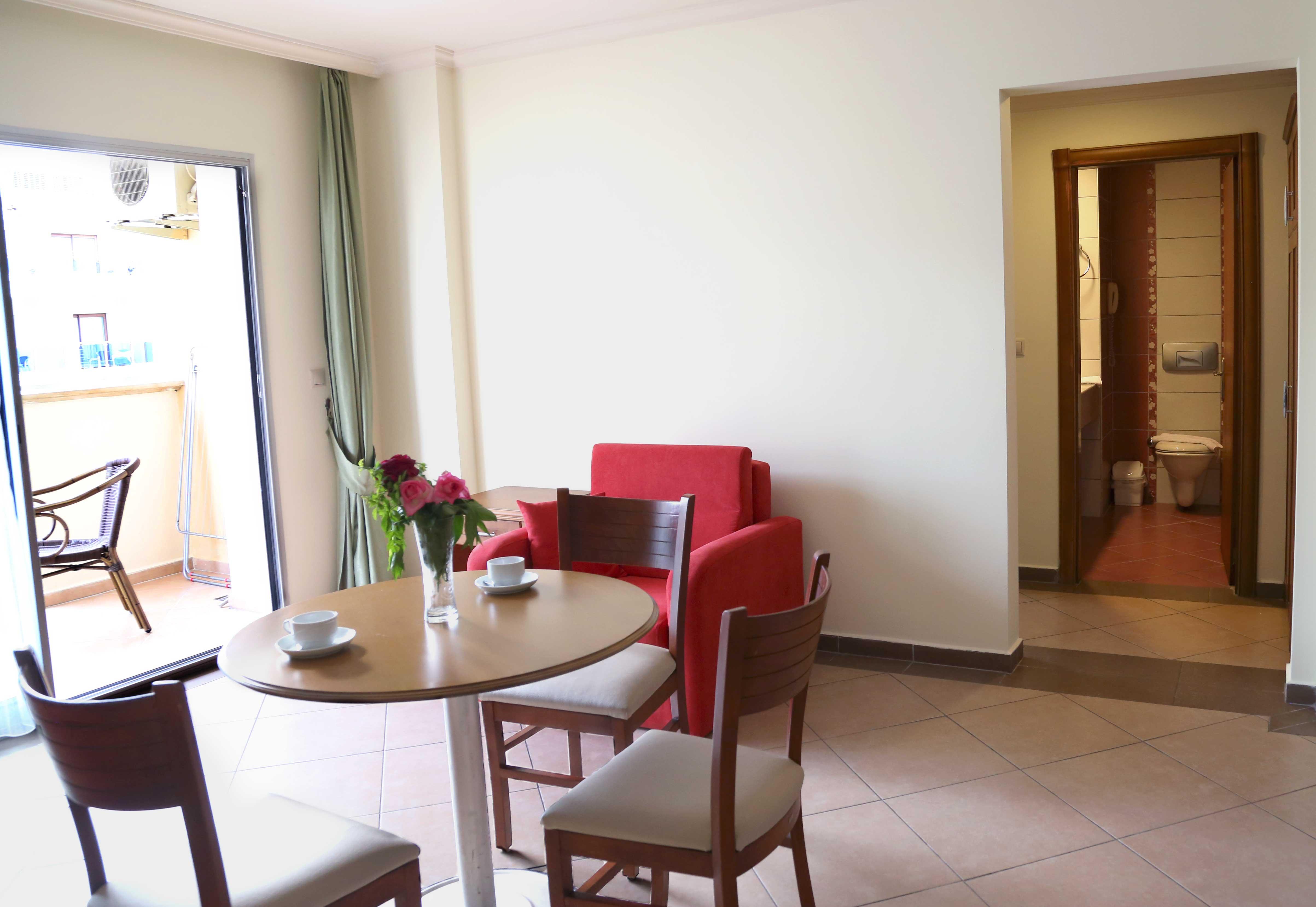 Club Karakas Apart Otel Marmaris Extérieur photo