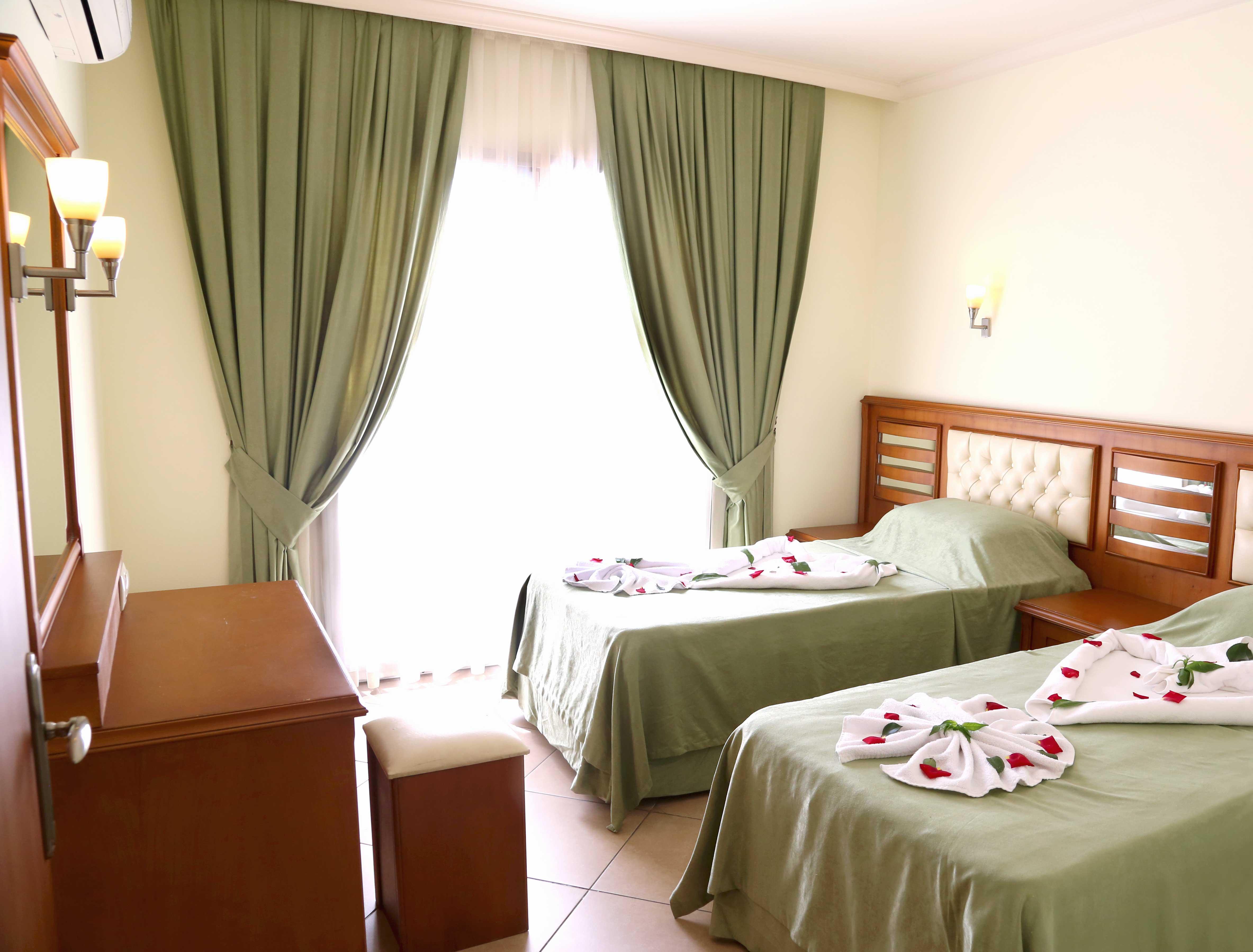 Club Karakas Apart Otel Marmaris Extérieur photo