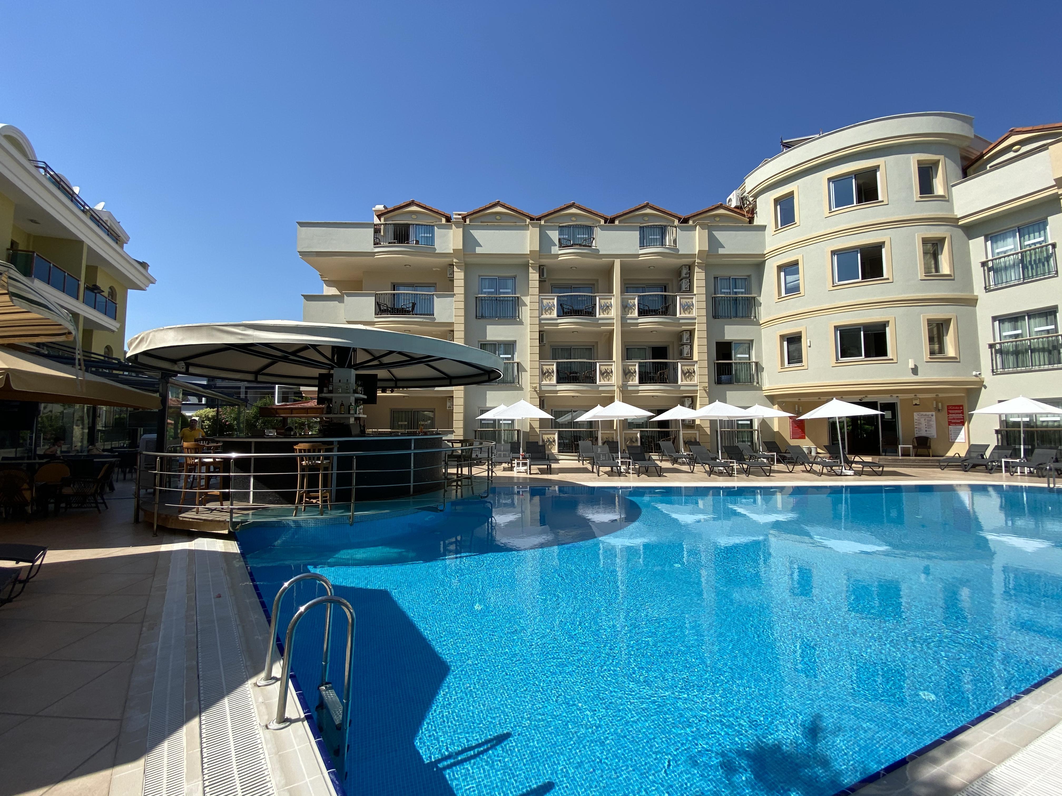 Club Karakas Apart Otel Marmaris Extérieur photo