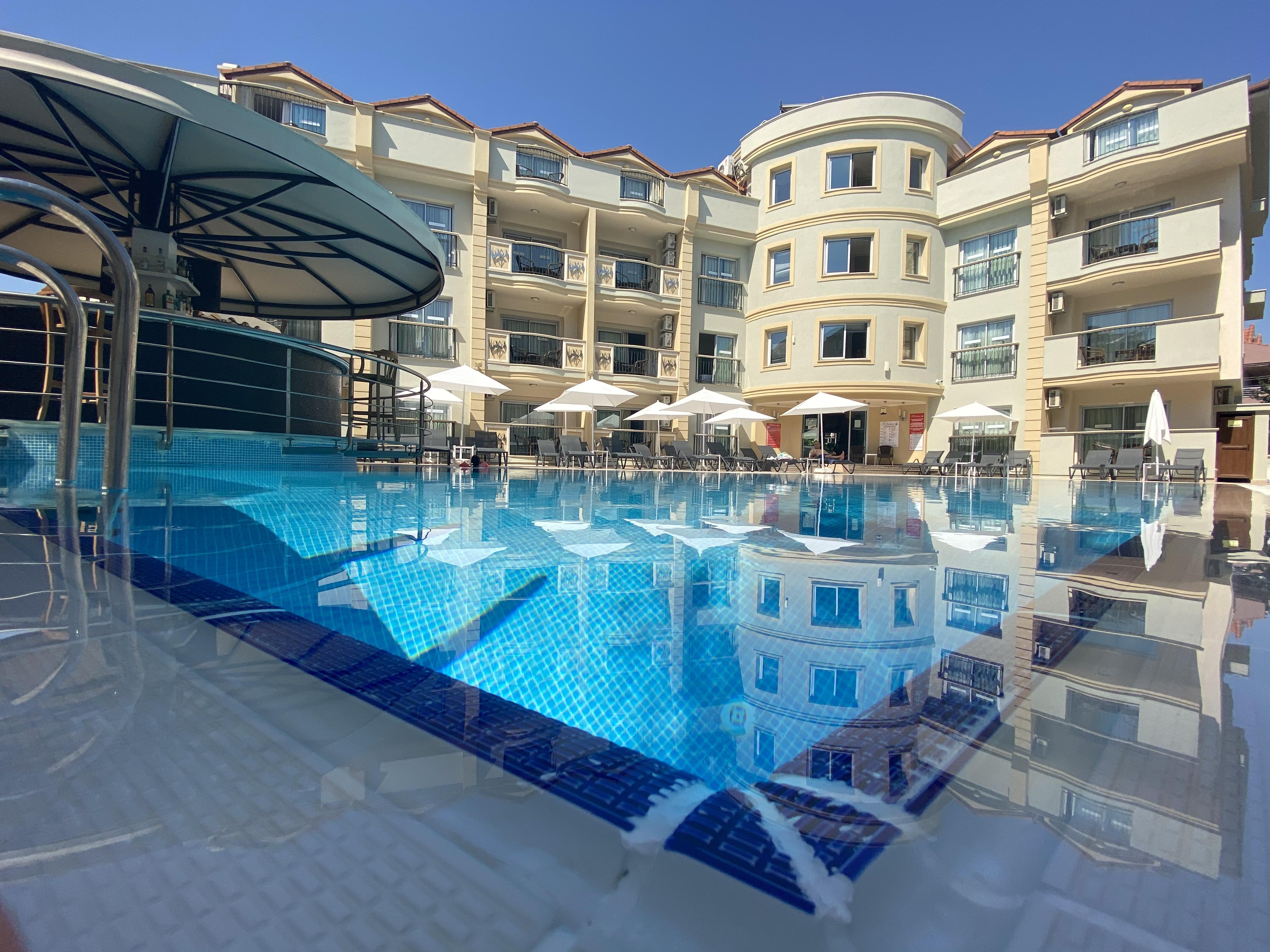 Club Karakas Apart Otel Marmaris Extérieur photo