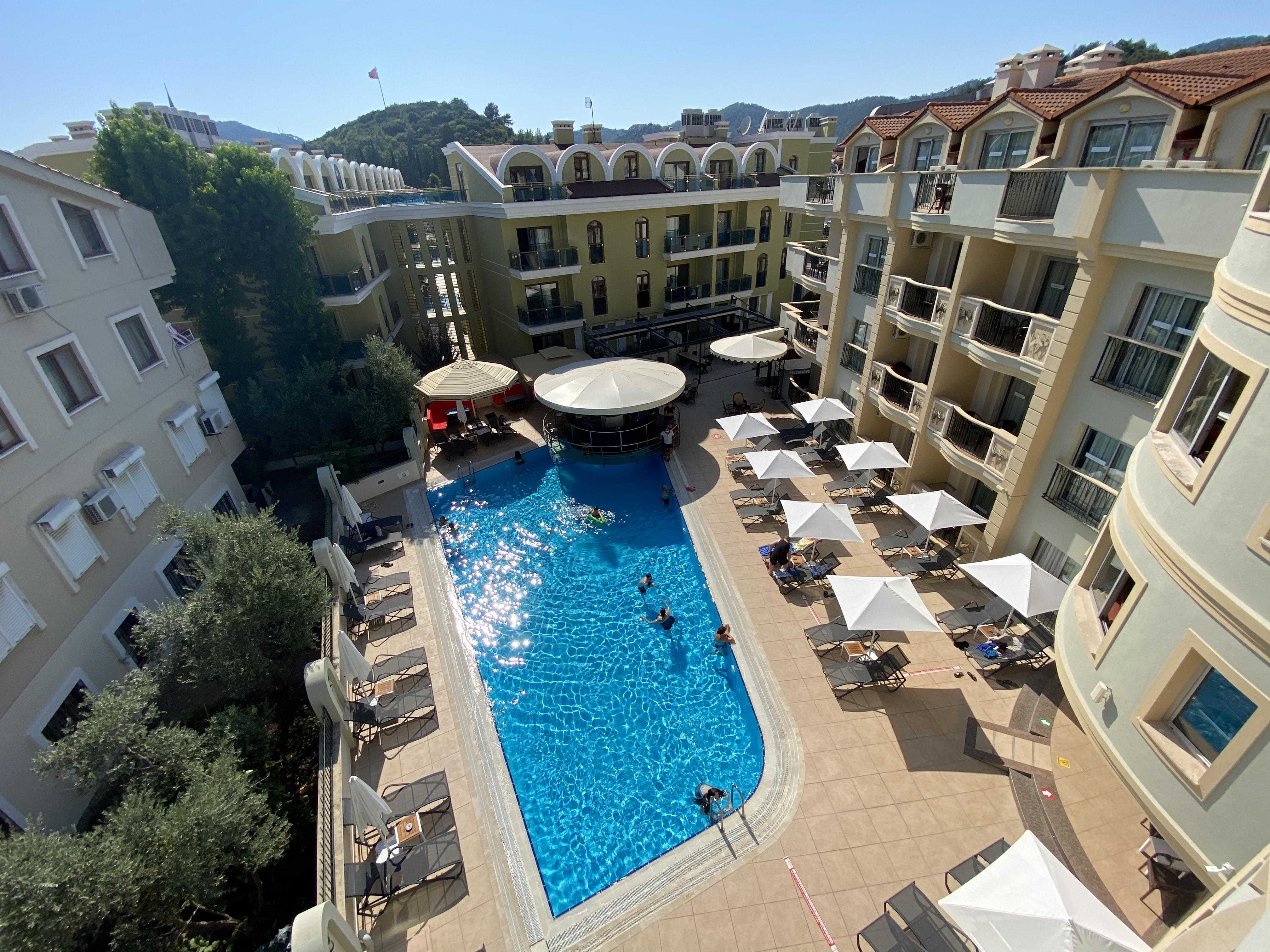 Club Karakas Apart Otel Marmaris Extérieur photo