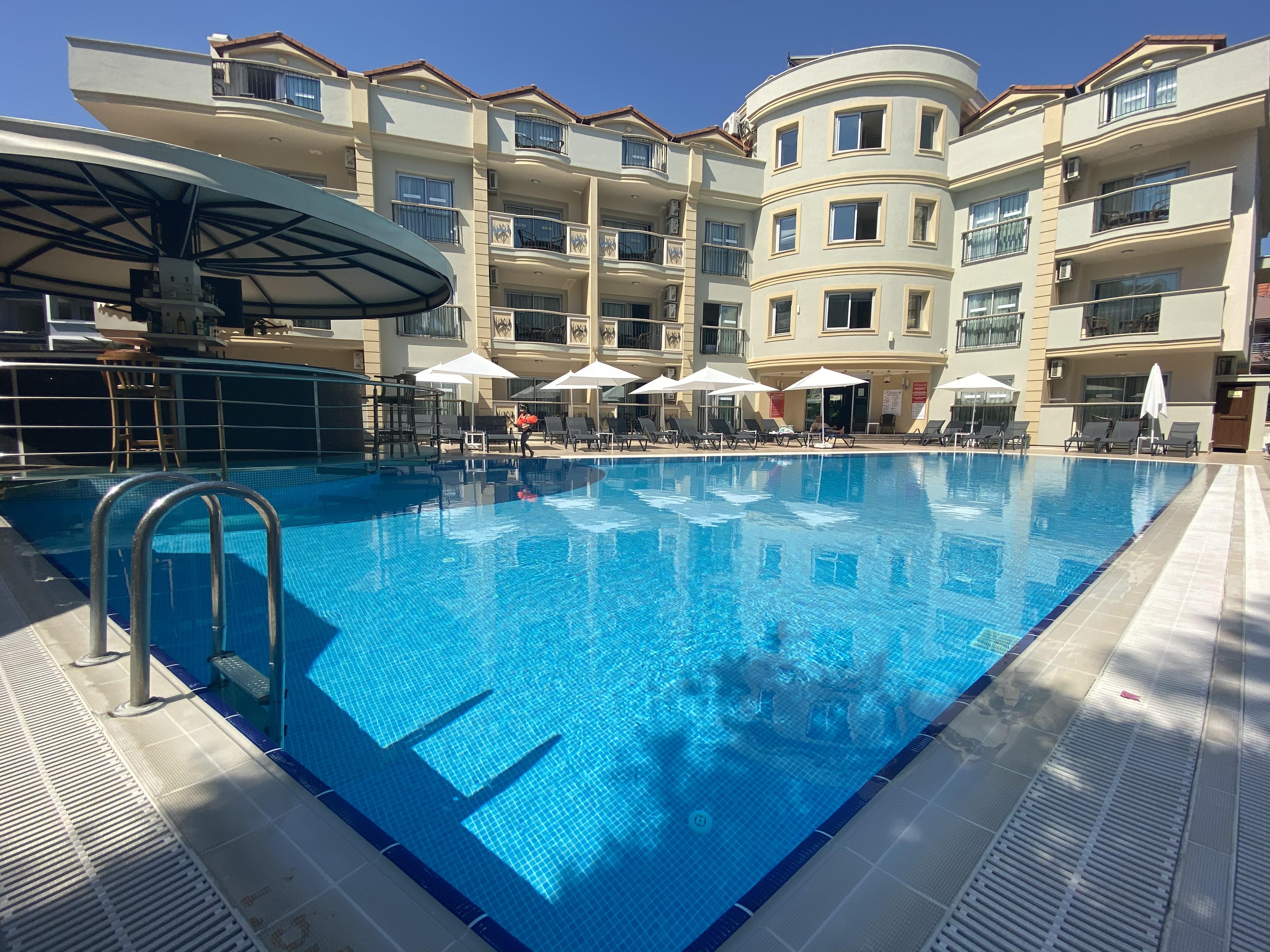 Club Karakas Apart Otel Marmaris Extérieur photo