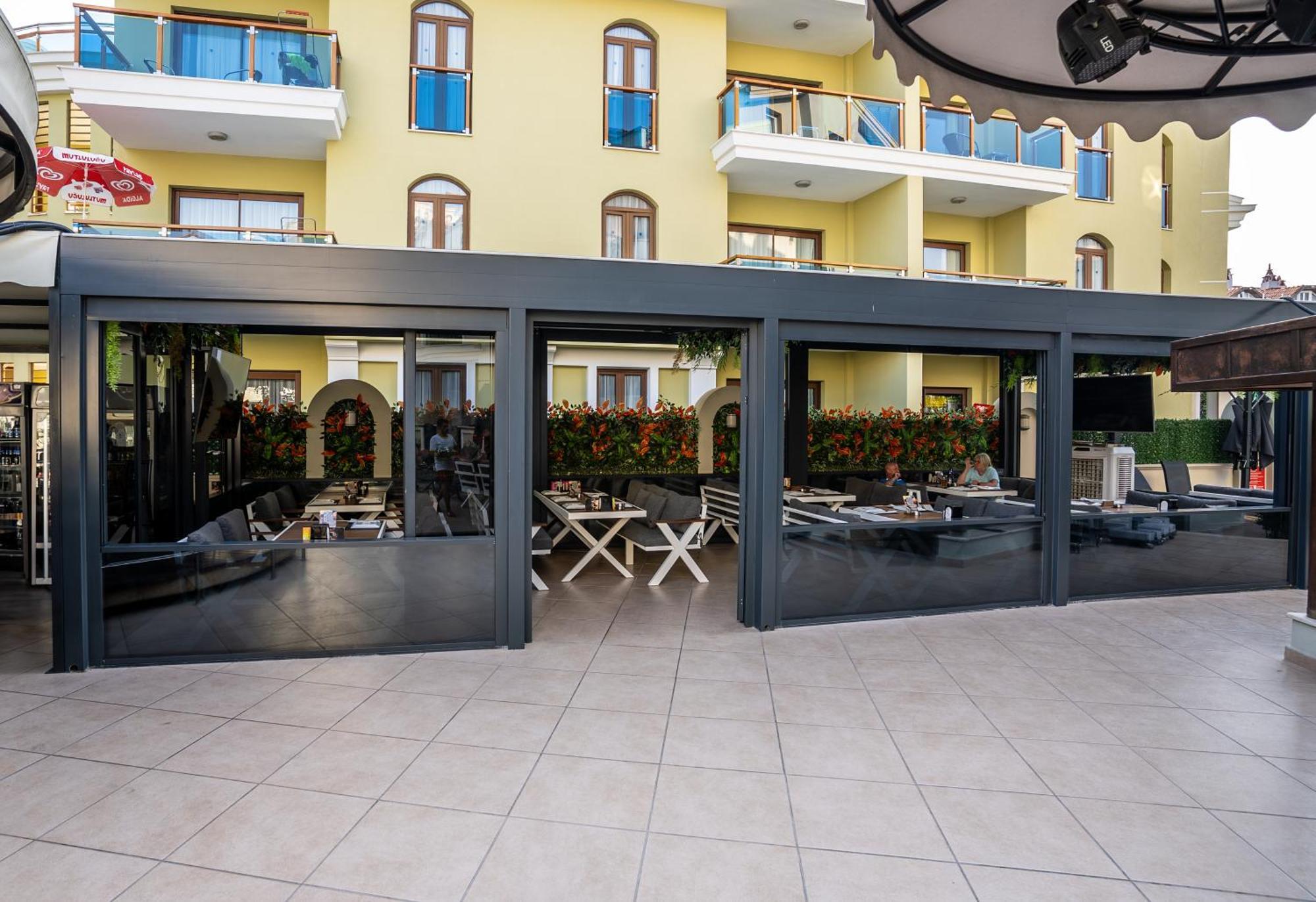 Club Karakas Apart Otel Marmaris Extérieur photo