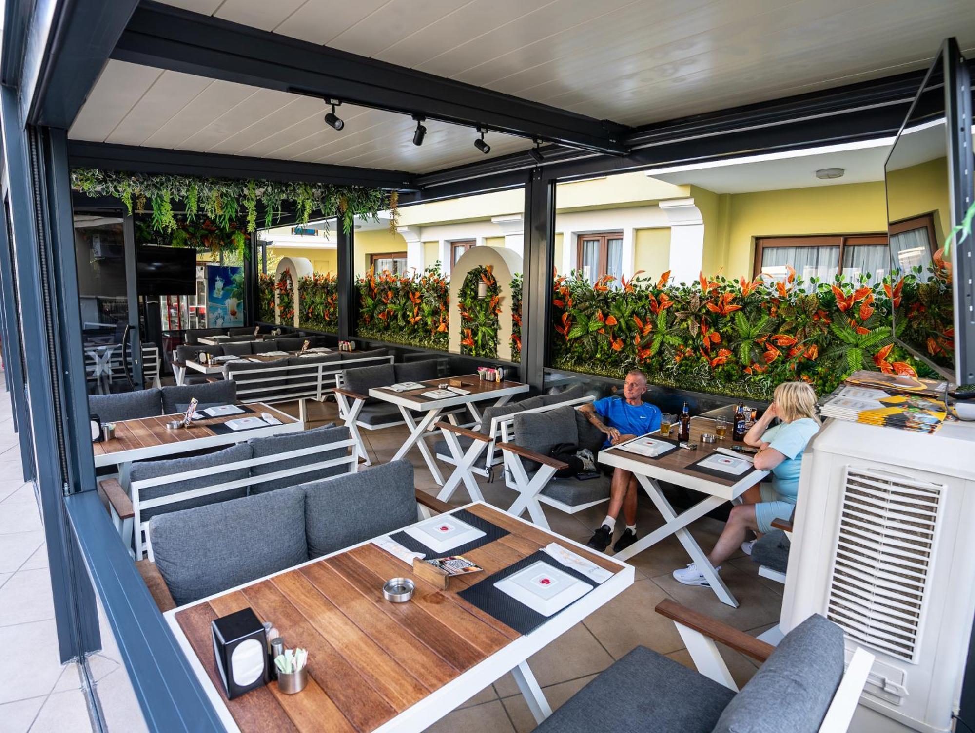 Club Karakas Apart Otel Marmaris Extérieur photo